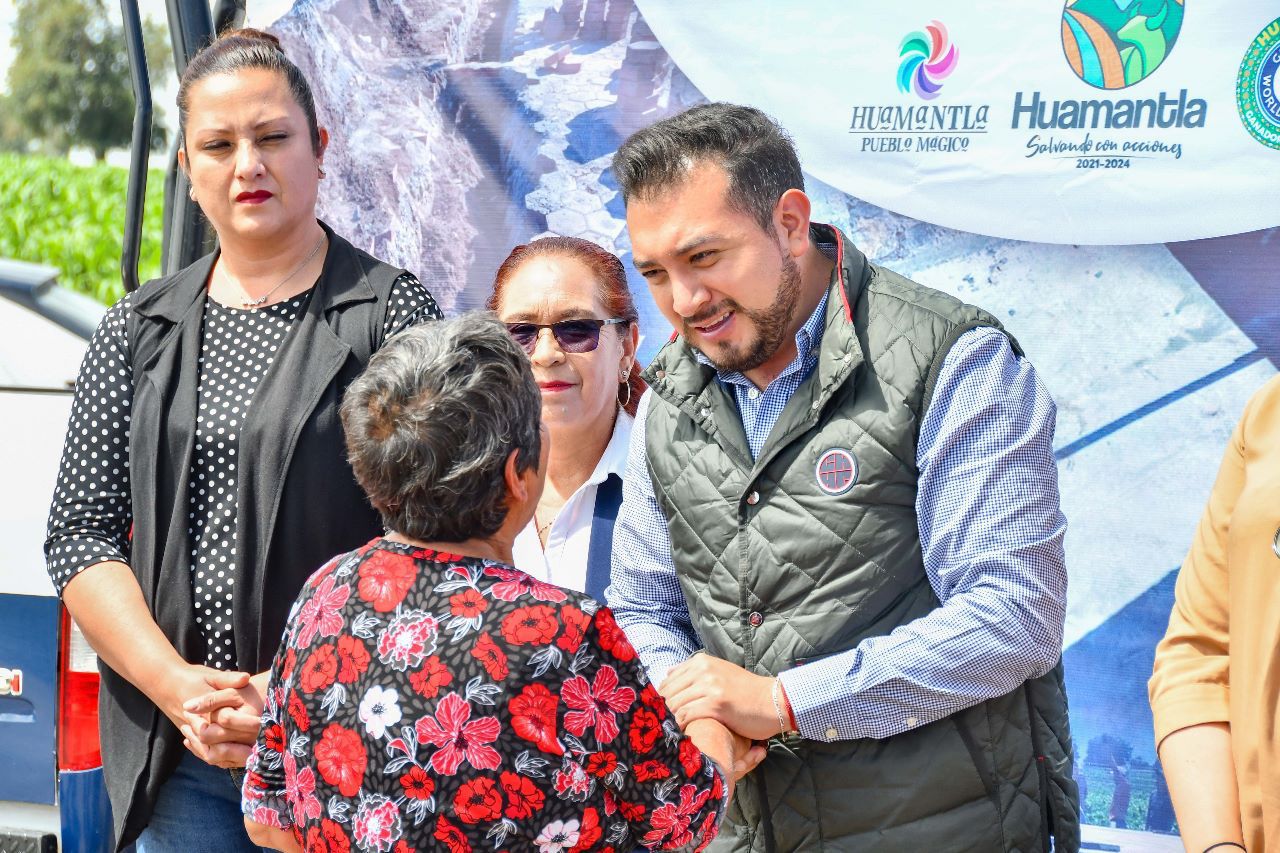 Seguimos sumando obras en todas las comunidades a favor de Huamantla: Salvador Santos Cedillo